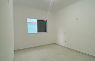 Casa Nova em Peruíbe com 2 dorm. sendo 1 suite